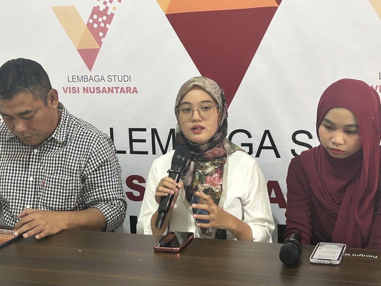 Survei LS Vinus: 39,05 persen warga Depok tak puas atas kinerja 100 hari Wali Kota dan Wakil Wali Ko