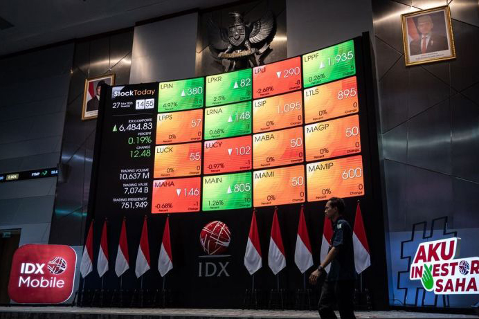 IHSG Selasa dibuka menguat 56,50 poin IHSG Selasa dibuka menguat 56,50 poin