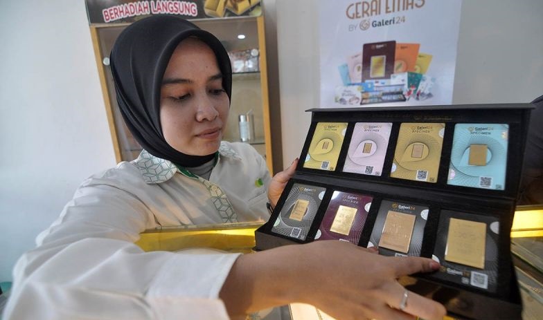 Harga terbaru emas Pegadaian, Antam-Galeri24 turun, UBS naik tipis