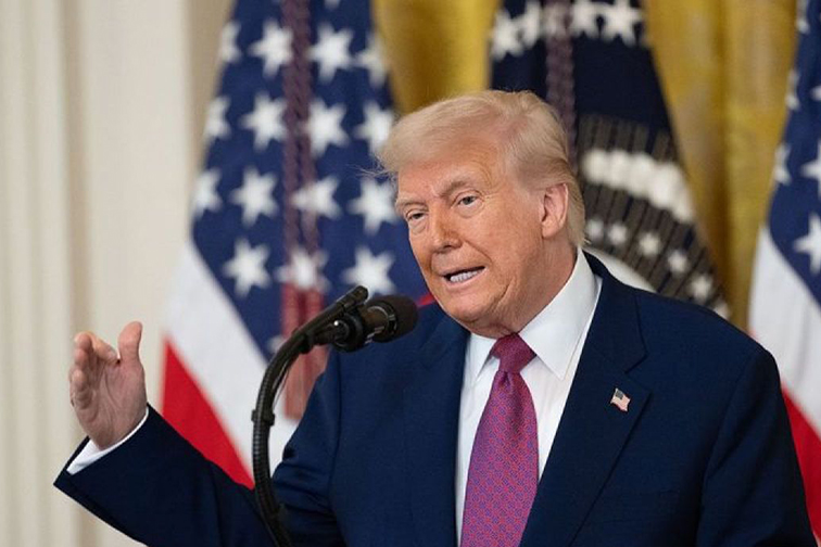 Trump bersikeras Iran kembangkan senjata nuklir, bantah intelijen AS Trump bersikeras Iran kembangkan senjata nuklir, bantah intelijen AS