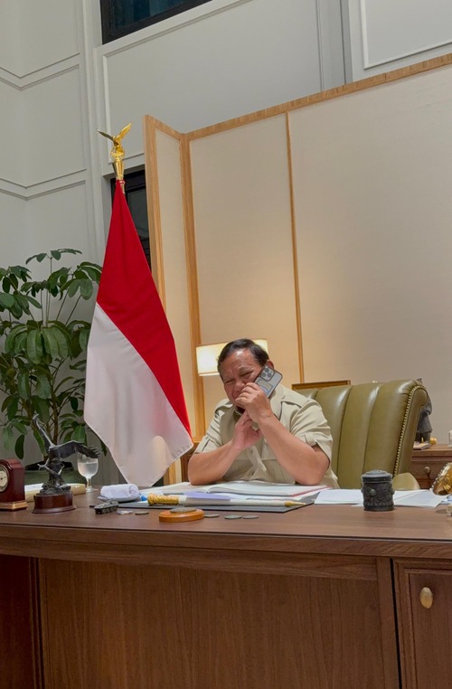 Prabowo terima telepon dari Donald Trump, ada apa?