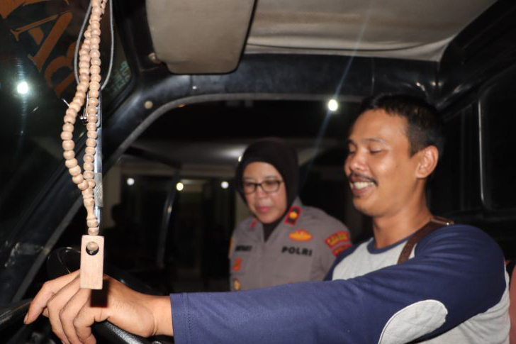 Polisi Bekasi amankan mobil rental diduga digelapkan