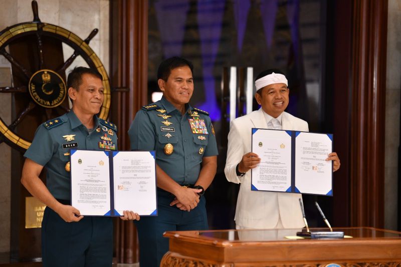 TNI AL dan Pemprov Jawa Barat kerja sama di bidang kebersihan air