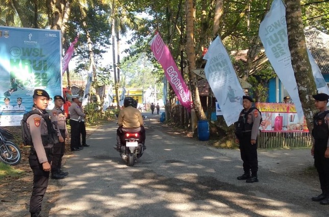Polisi lakukan sterilisasi perketat keamanan peserta WSL Krui Pro 2025 Polisi lakukan sterilisasi perketat keamanan peserta WSL Krui Pro 2025
