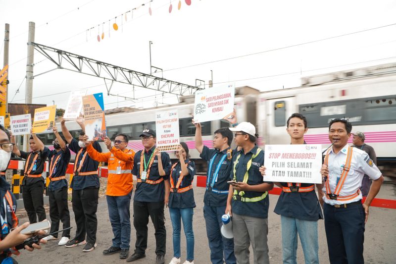 KAI Jakarta tutup 26 titik perlintasan liar di awal 2025