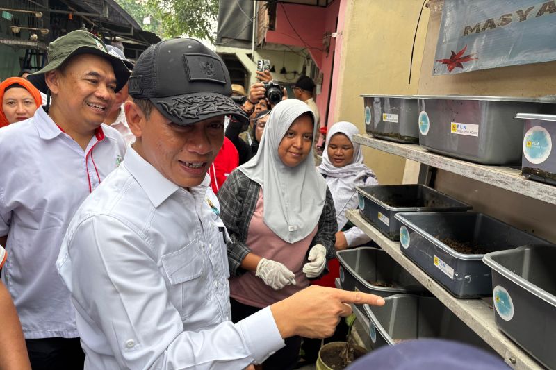 Menteri LH minta Jakut segera implementasi peta jalan kelola sampah Menteri LH minta Jakut segera implementasi peta jalan kelola sampah
