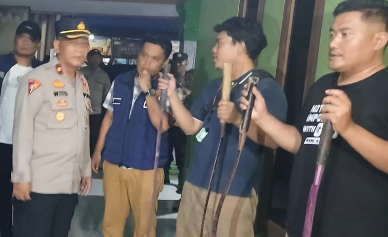 Polisi amankan sembilan pelaku tawuran di Babelan Bekasi Polisi amankan sembilan pelaku tawuran di Babelan Bekasi