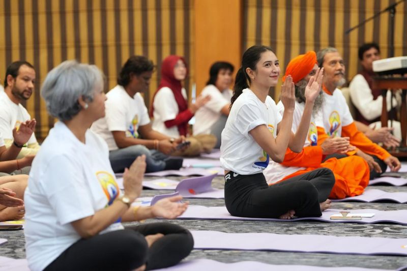Kemenpora dorong olahraga Yoga sebagai keharmonisan di tengah tekanan Kemenpora dorong olahraga Yoga sebagai keharmonisan di tengah tekanan