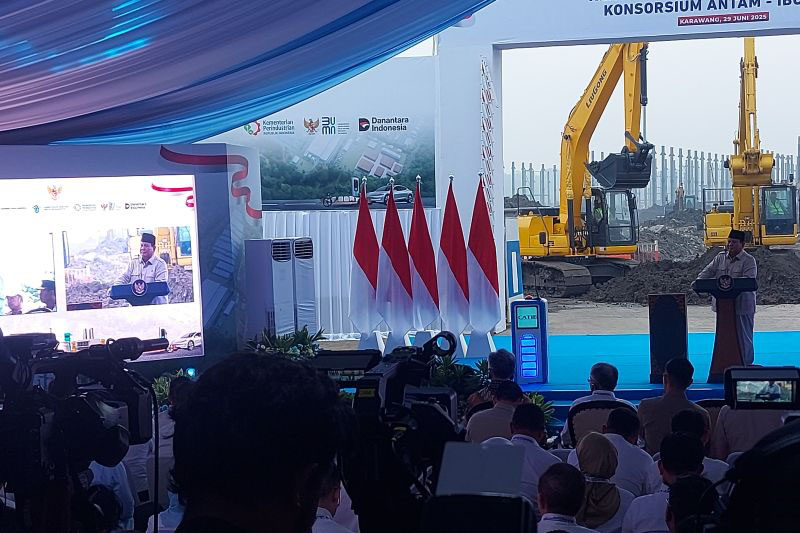 Prabowo ungkap alasan personal hadiri acara goundbreaking di Karawang Prabowo ungkap alasan personal hadiri acara goundbreaking di Karawang