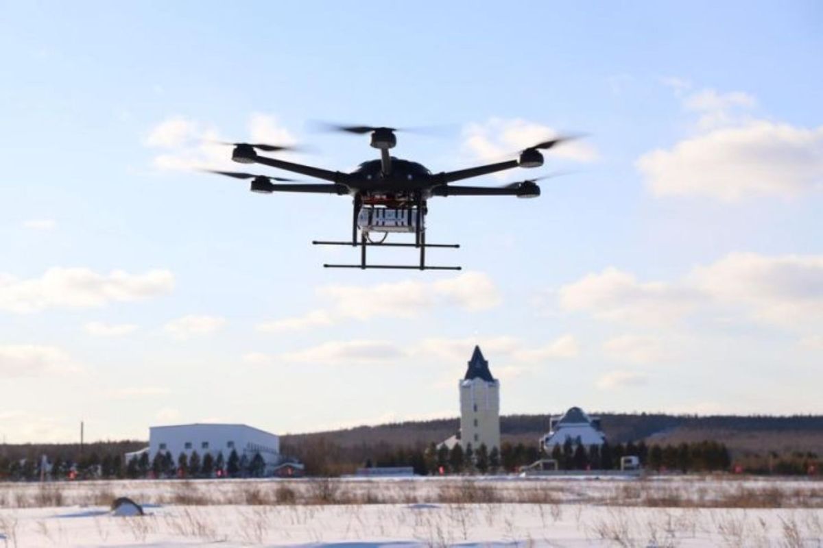 Kemenhan Rusia: Drone Ukraina hantam pesawat di Murmanks, Irkutsk Kemenhan Rusia: Drone Ukraina hantam pesawat di Murmanks, Irkutsk