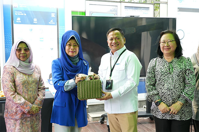 Model pemberdayaan PNM Mekaar, menarik Malaysia meningkatkan ekonomi masyarakat Model pemberdayaan PNM Mekaar, menarik Malaysia meningkatkan ekonomi masyarakat