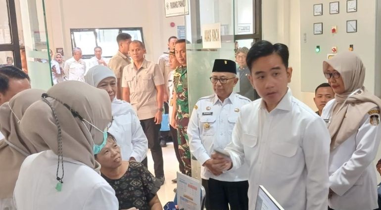 Wapres Gibran tinjau layanan Cek Kesehatan Gratis di Blitar Wapres Gibran tinjau layanan Cek Kesehatan Gratis di Blitar