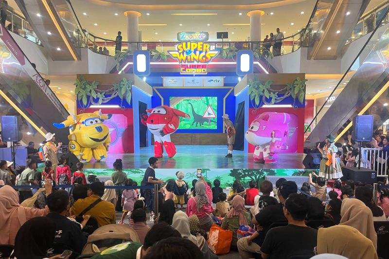 Wahana salju hingga Super Wings temani libur sekolah di Tangerang Wahana salju hingga Super Wings temani libur sekolah di Tangerang