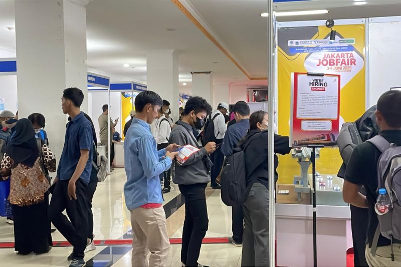 Pencari kerja bisa dapat pelatihan di Job Fair Jakbar Pencari kerja bisa dapat pelatihan di Job Fair Jakbar