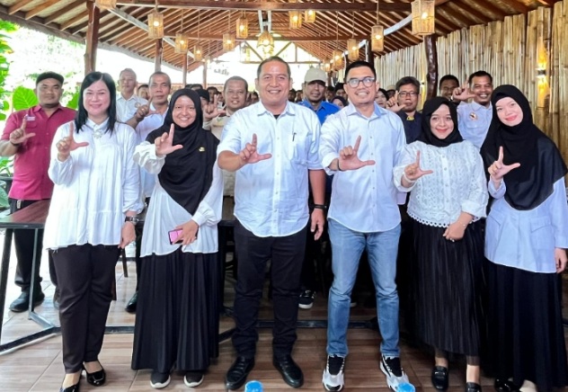 Dinsos Langkat dan orsos bahas perubahan DTKS ke DTSEN Dinsos Langkat dan orsos bahas perubahan DTKS ke DTSEN