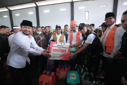 Warga korban tanah bergerak Purwakarta akan direlokasi
