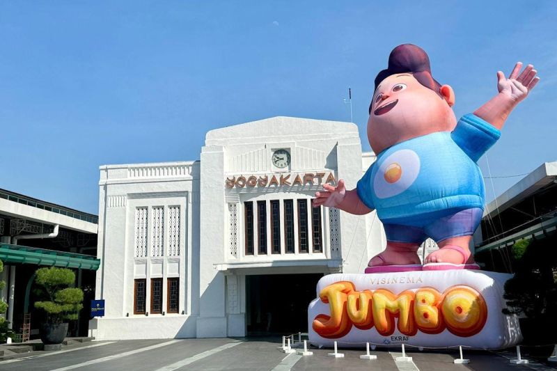 KAI sajikan Balon Jumbo Dolan Jogja sambut pengguna-wisatawan