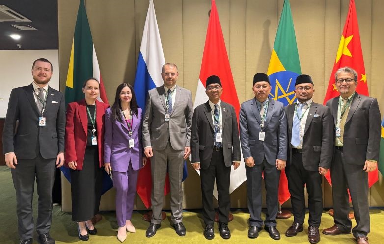 Mendiktisaintek tegaskan komitmen terhadap pendidikan pada forum BRICS Mendiktisaintek tegaskan komitmen terhadap pendidikan pada forum BRICS