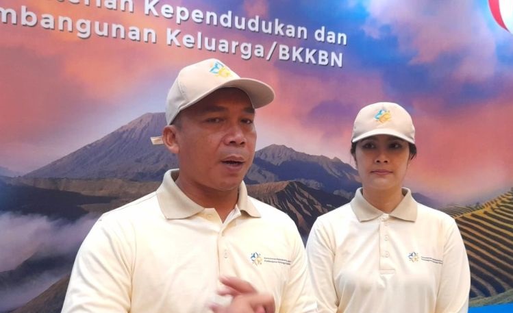 Kemendukbangga beri layanan KB di daerah 3T dalam rangka Harganas Kemendukbangga beri layanan KB di daerah 3T dalam rangka Harganas