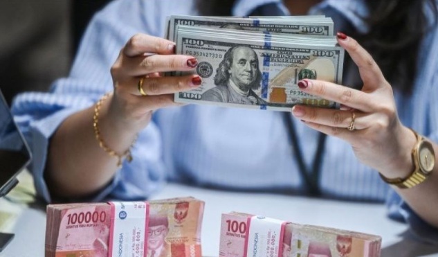 Rupiah melemah seiring eskalasi konflik di Timur Tengah Rupiah melemah seiring eskalasi konflik di Timur Tengah