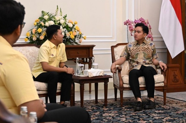 Gibran minta Peradah aktif dukung program Asta Cita Gibran minta Peradah aktif dukung program Asta Cita