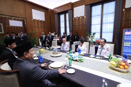 Keakraban Prabowo dan Megawati bicara soal diet dan kopi