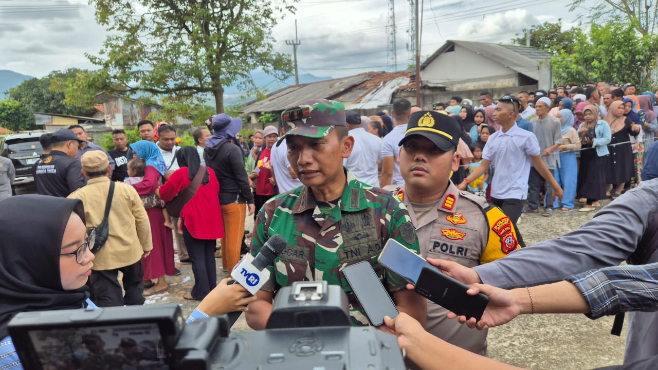 Jelang Idul Fitri, Presiden Prabowo Subianto bagikan paket sembako