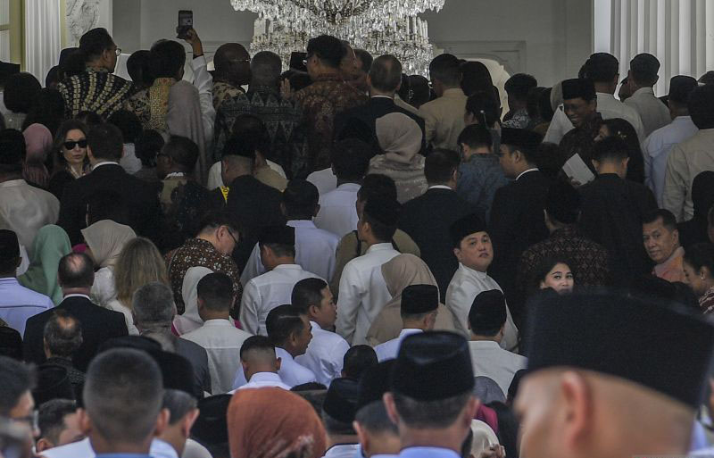 Erick Thohir ajak anak dan istri hadiri open house di Istana