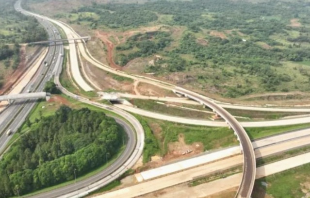Polisi siapkan Tol Japek II Polisi siapkan Tol Japek II