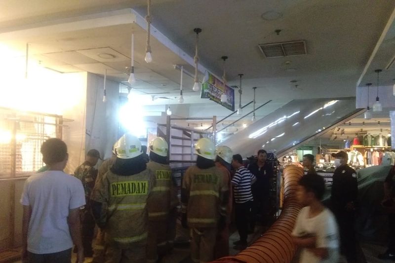 Kebakaran di Mall Season City diduga akibat arus pendek Kebakaran di Mall Season City diduga akibat arus pendek