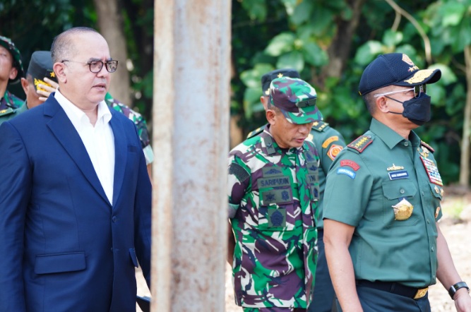 Panglima TNI tinjau Motah Mabes TNI: Inovasi pengelolaan sampah ramah lingkungan Panglima TNI tinjau Motah Mabes TNI: Inovasi pengelolaan sampah ramah lingkungan