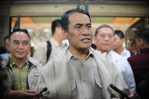 Mentan Amran targetkan 12 juta ton produksi padi di Jawa Timur