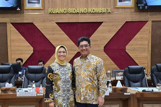 Hetifah: Sikap DGB UI bukan representasi resmi Universitas Indonesia Hetifah: Sikap DGB UI bukan representasi resmi Universitas Indonesia