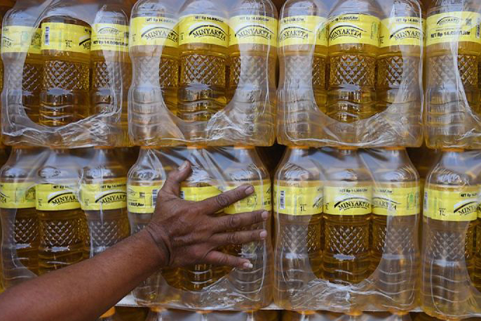 Pengamat: Perlu kebijakan baru yang tidak mendistorsi harga MinyaKita Pengamat: Perlu kebijakan baru yang tidak mendistorsi harga MinyaKita
