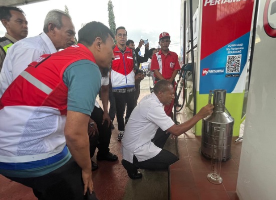 Pertamina Patra Niaga Regional Papua Maluku cek penyaluran dan uji mutu kualitas BBM Pertamina Patra Niaga Regional Papua Maluku cek penyaluran dan uji mutu kualitas BBM