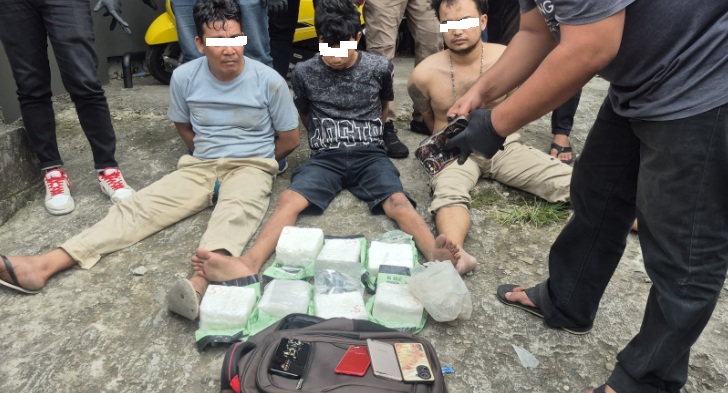 BNNP Sumbar gagalkan peredaran tujuh paket besar narkoba jenis shabu BNNP Sumbar gagalkan peredaran tujuh paket besar narkoba jenis shabu