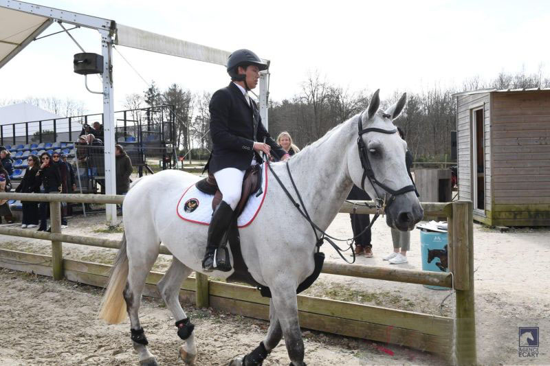 Dua atlet berkuda Indonesia bersaing di CSI Canteleu Perancis