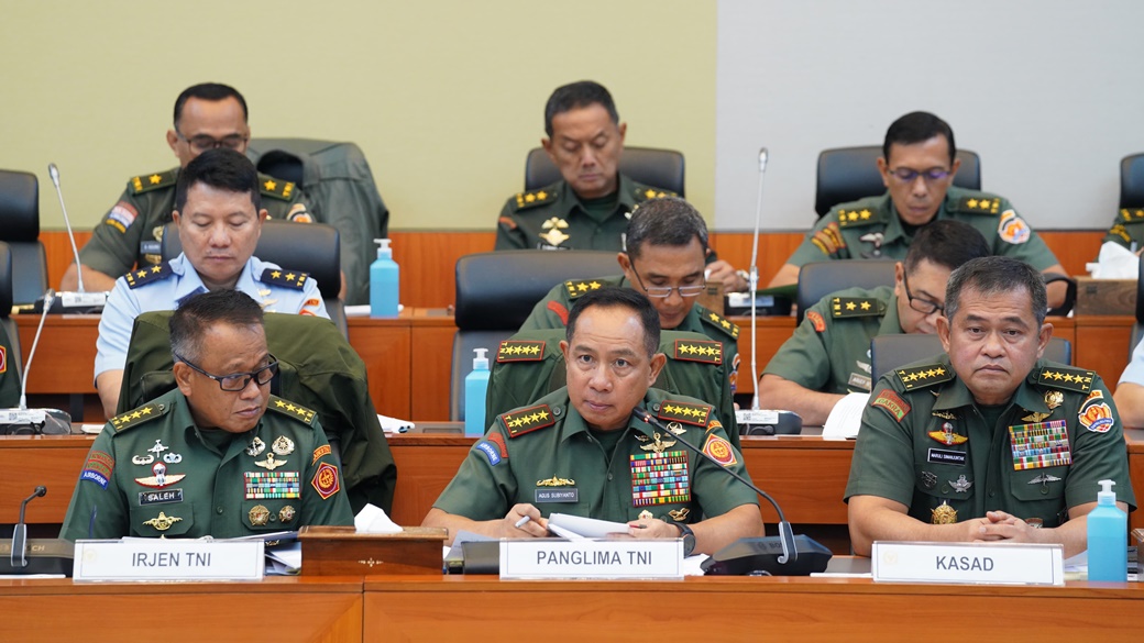 Revisi UU TNI untuk perkuat pertahanan negara dan profesionalisme prajurit Revisi UU TNI untuk perkuat pertahanan negara dan profesionalisme prajurit