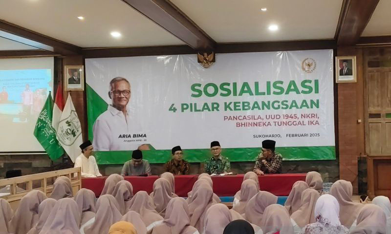 Anggota DPR RI ajak pesantren rawat Pancasila