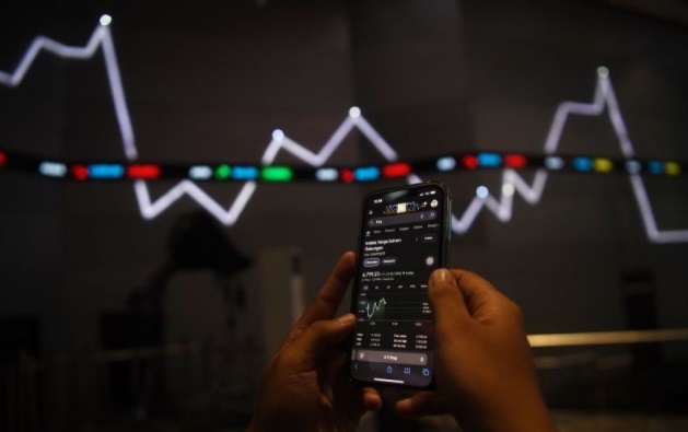 IHSG ditutup menguat dipimpin saham sektor keuangan IHSG ditutup menguat dipimpin saham sektor keuangan