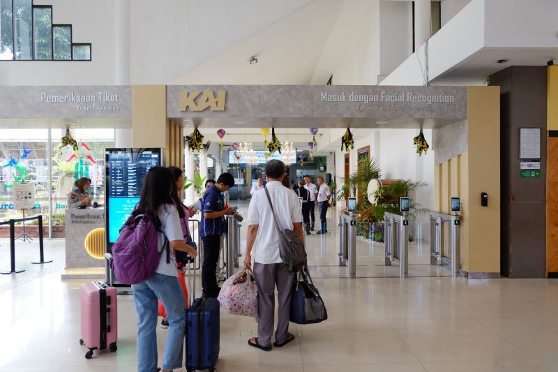 KAI dukung pasokan BBM stabil sepanjang musim Lebaran KAI dukung pasokan BBM stabil sepanjang musim Lebaran