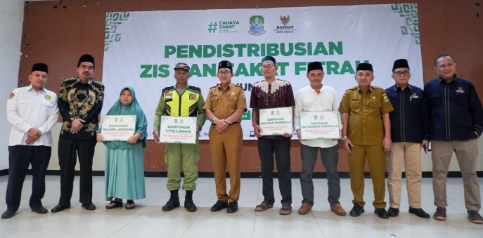 Baznas Kota Bekasi salurkan Rp1,4 miliar zakat fitrah untuk 2.759 mustahik Baznas Kota Bekasi salurkan Rp1,4 miliar zakat fitrah untuk 2.759 mustahik