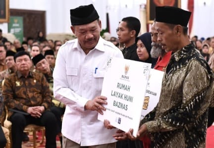 Sepanjang 2024, BAZNAS entaskan 1,3 juta jiwa dari kemiskinan Sepanjang 2024, BAZNAS entaskan 1,3 juta jiwa dari kemiskinan