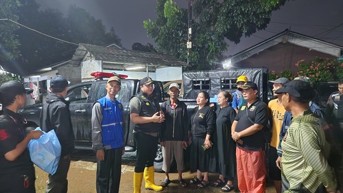 Banjir Bogor, Kemensos salurkan beragam bantuan