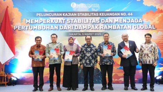 BI fokus pada upaya jaga stabilitas makroekonomi dan sistem keuangan BI fokus pada upaya jaga stabilitas makroekonomi dan sistem keuangan