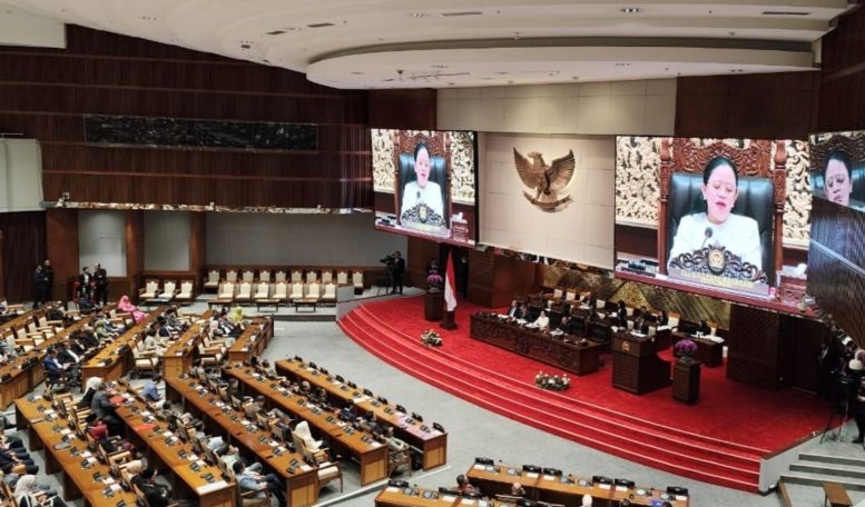 Rapat Paripurna DPR setujui RUU TNI disahkan menjadi undang-undang Rapat Paripurna DPR setujui RUU TNI disahkan menjadi undang-undang