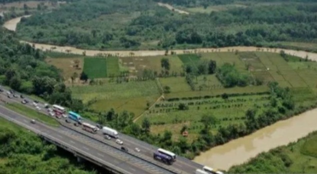 Arus lalu lintas di jalan Tol Cipali meningkat 86 persen Arus lalu lintas di jalan Tol Cipali meningkat 86 persen