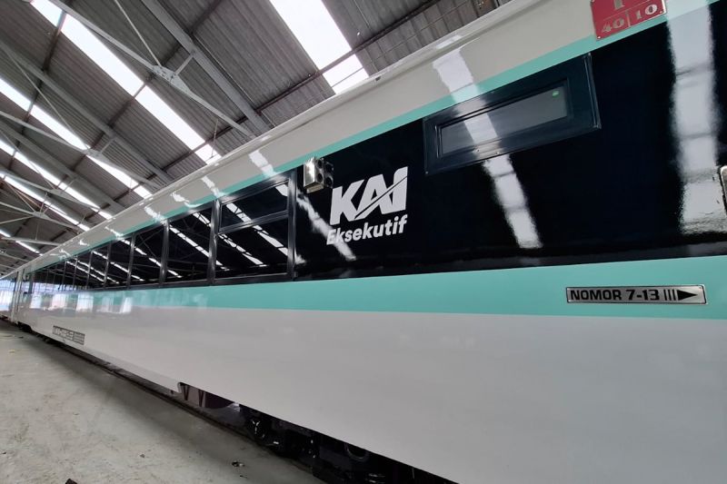 KAI hadirkan Kereta Eksekutif New Generation modifikasi di Madiun Jaya KAI hadirkan Kereta Eksekutif New Generation modifikasi di Madiun Jaya