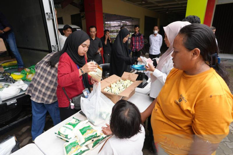 DKP Sulsel gelar Gerakan Pangan Murah di 24 kabupaten/kota DKP Sulsel gelar Gerakan Pangan Murah di 24 kabupaten/kota