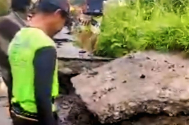 Jalan penghubung di OKU Selatan alami pergeseran tanah Jalan penghubung di OKU Selatan alami pergeseran tanah